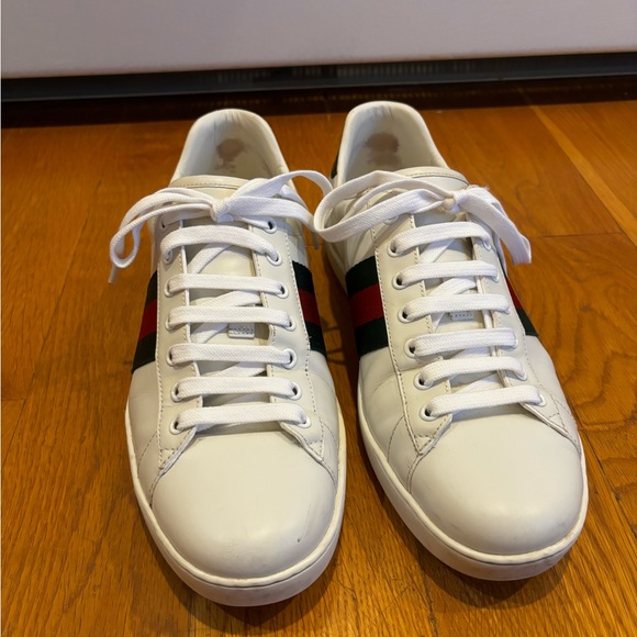 Men’s Gucci Ace Sneaker With Web Detail - Picture 2 of 8